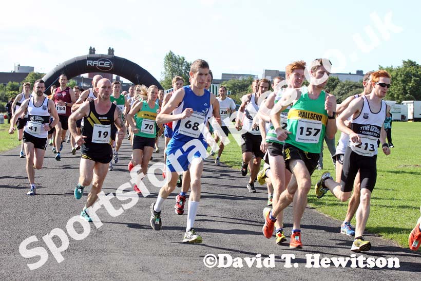 The start of the Tyne Bridge Harriers Exhibition Park 5k, Newcastle.
